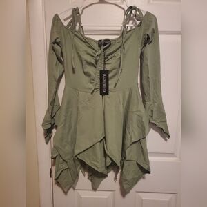 Green Long Sleeve Dress with Ruffle Hem